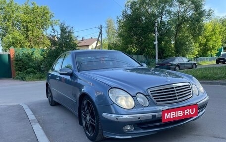 Mercedes-Benz E-Класс, 2003 год, 940 000 рублей, 2 фотография