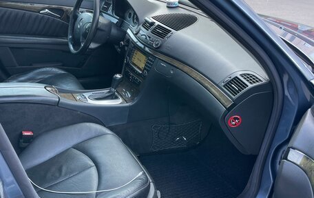 Mercedes-Benz E-Класс, 2003 год, 940 000 рублей, 7 фотография