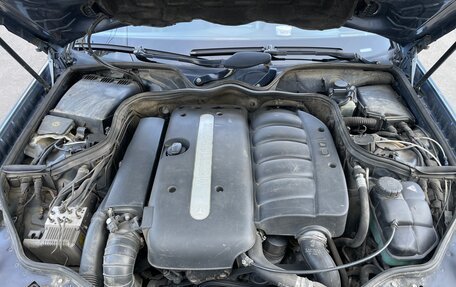 Mercedes-Benz E-Класс, 2003 год, 940 000 рублей, 13 фотография