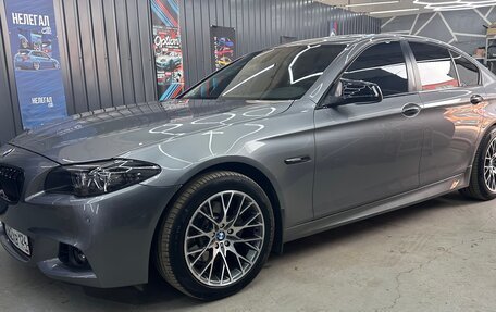 BMW 5 серия, 2011 год, 2 450 000 рублей, 2 фотография