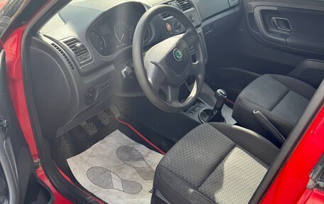 Skoda Fabia II, 2011 год, 435 000 рублей, 6 фотография