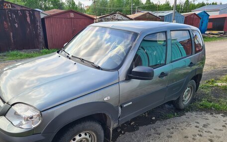Chevrolet Niva I рестайлинг, 2013 год, 400 000 рублей, 4 фотография