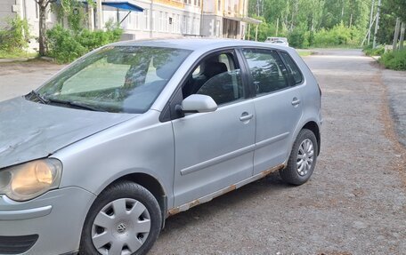 Volkswagen Polo IV рестайлинг, 2007 год, 400 000 рублей, 2 фотография
