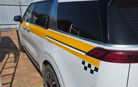 KIA Carnival, 2020 год, 3 499 999 рублей, 3 фотография