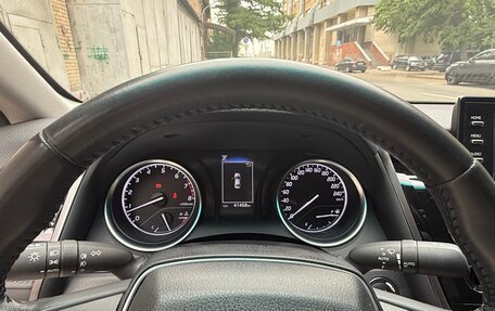 Toyota Camry, 2021 год, 3 150 000 рублей, 13 фотография