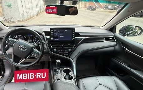 Toyota Camry, 2021 год, 3 150 000 рублей, 11 фотография