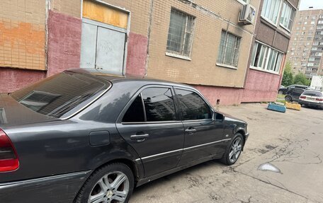 Mercedes-Benz C-Класс, 1999 год, 400 000 рублей, 10 фотография