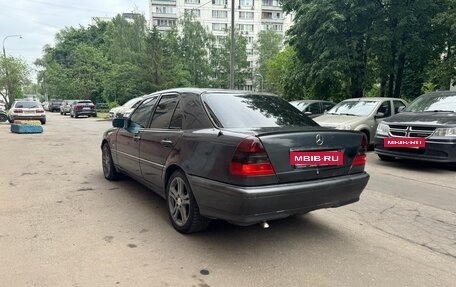 Mercedes-Benz C-Класс, 1999 год, 400 000 рублей, 5 фотография