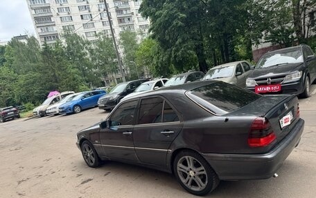 Mercedes-Benz C-Класс, 1999 год, 400 000 рублей, 9 фотография