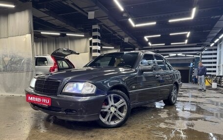 Mercedes-Benz C-Класс, 1999 год, 400 000 рублей, 11 фотография