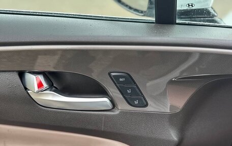 Hyundai Santa Fe IV, 2019 год, 3 500 000 рублей, 13 фотография