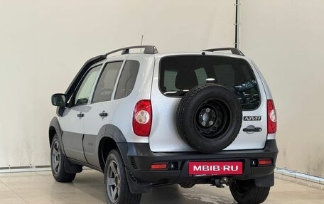 Chevrolet Niva I рестайлинг, 2019 год, 820 000 рублей, 7 фотография
