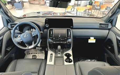 Lexus LX, 2025 год, 19 800 000 рублей, 2 фотография