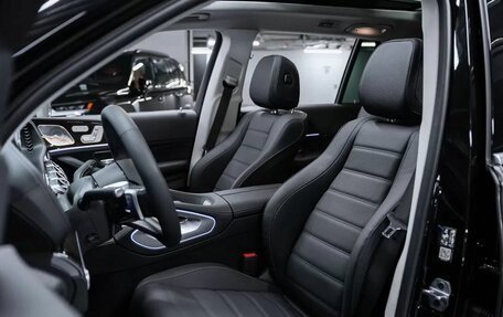 Mercedes-Benz GLS, 2024 год, 15 000 000 рублей, 19 фотография