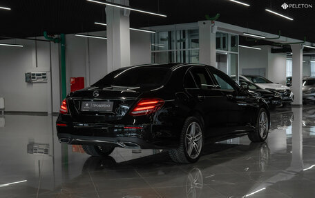 Mercedes-Benz E-Класс, 2018 год, 3 720 000 рублей, 4 фотография