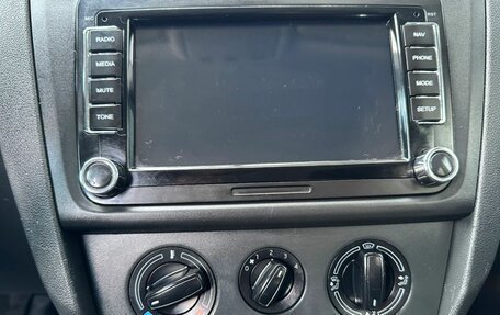 Skoda Rapid I, 2015 год, 649 000 рублей, 13 фотография