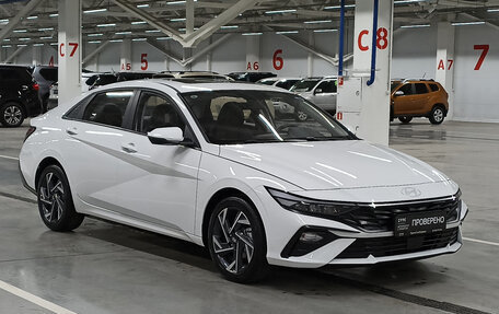 Hyundai Elantra, 2023 год, 2 270 000 рублей, 3 фотография