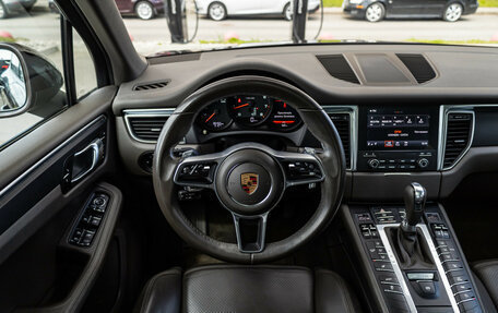 Porsche Macan I рестайлинг, 2018 год, 4 749 000 рублей, 15 фотография