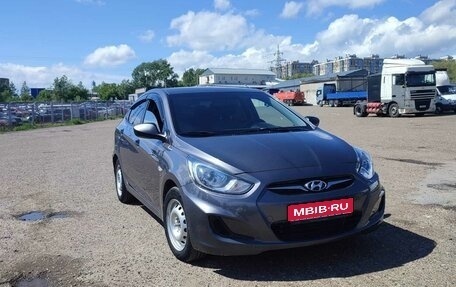 Hyundai Solaris II рестайлинг, 2014 год, 850 000 рублей, 1 фотография