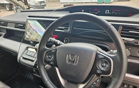 Honda Stepwgn IV, 2019 год, 2 399 000 рублей, 8 фотография