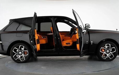 Rolls-Royce Cullinan, 2025 год, 65 000 000 рублей, 6 фотография
