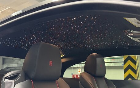 Rolls-Royce Wraith, 2018 год, 28 500 000 рублей, 14 фотография