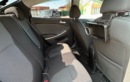 Hyundai Solaris II рестайлинг, 2012 год, 850 000 рублей, 15 фотография
