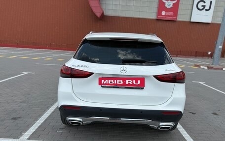 Mercedes-Benz GLA, 2021 год, 3 850 000 рублей, 12 фотография