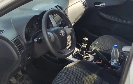 Toyota Corolla, 2012 год, 690 000 рублей, 5 фотография