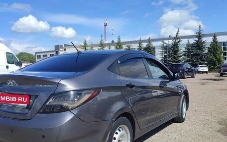 Hyundai Solaris II рестайлинг, 2014 год, 850 000 рублей, 3 фотография