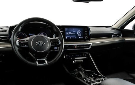 KIA K5, 2020 год, 2 699 000 рублей, 15 фотография