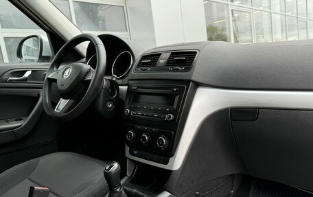 Skoda Yeti I рестайлинг, 2015 год, 1 298 000 рублей, 10 фотография