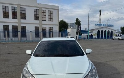 Hyundai Solaris II рестайлинг, 2012 год, 750 000 рублей, 1 фотография