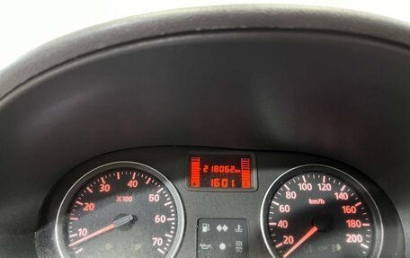 Renault Logan I, 2011 год, 395 000 рублей, 11 фотография