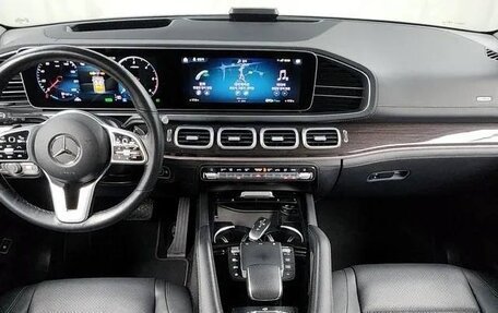 Mercedes-Benz GLE, 2022 год, 6 300 000 рублей, 10 фотография
