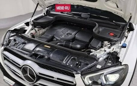 Mercedes-Benz GLE, 2022 год, 6 300 000 рублей, 5 фотография