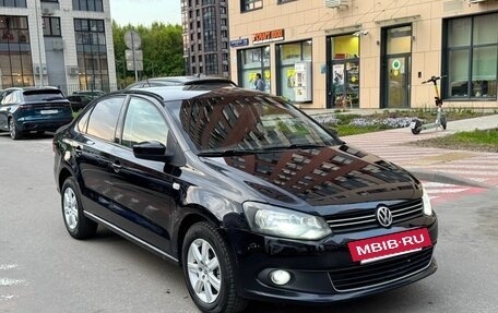 Volkswagen Polo VI (EU Market), 2012 год, 730 000 рублей, 2 фотография
