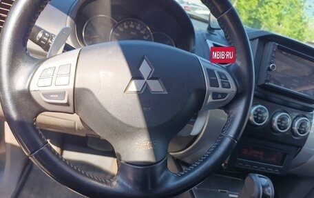 Mitsubishi Pajero Sport II рестайлинг, 2013 год, 1 530 000 рублей, 10 фотография