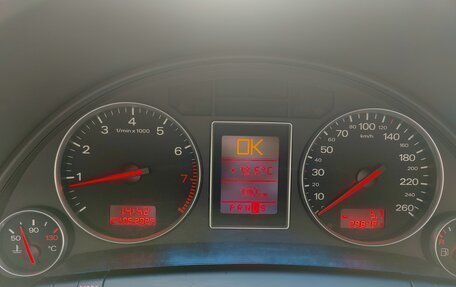 Audi A4, 2003 год, 570 000 рублей, 10 фотография