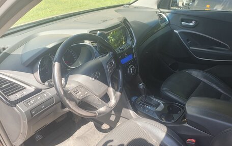 Hyundai Santa Fe III рестайлинг, 2012 год, 1 830 000 рублей, 10 фотография