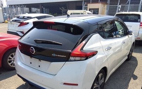 Nissan Leaf II, 2019 год, 1 250 000 рублей, 4 фотография