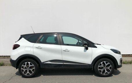 Renault Kaptur I рестайлинг, 2017 год, 1 480 000 рублей, 8 фотография