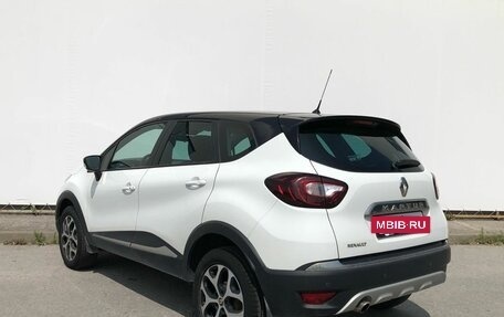 Renault Kaptur I рестайлинг, 2017 год, 1 480 000 рублей, 4 фотография