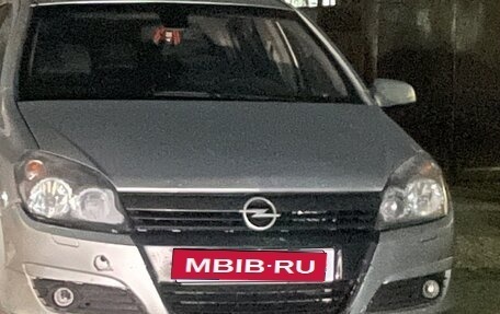 Opel Astra H, 2005 год, 340 000 рублей, 1 фотография