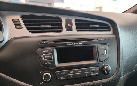 KIA cee'd III, 2014 год, 1 130 000 рублей, 16 фотография