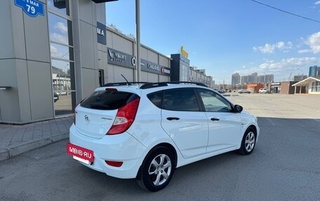 Hyundai Solaris II рестайлинг, 2013 год, 850 000 рублей, 8 фотография
