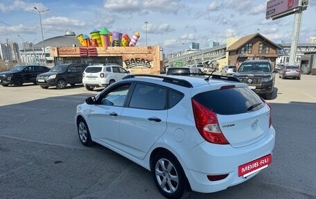 Hyundai Solaris II рестайлинг, 2013 год, 850 000 рублей, 11 фотография