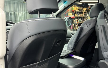 Hyundai Staria, 2022 год, 5 900 000 рублей, 16 фотография