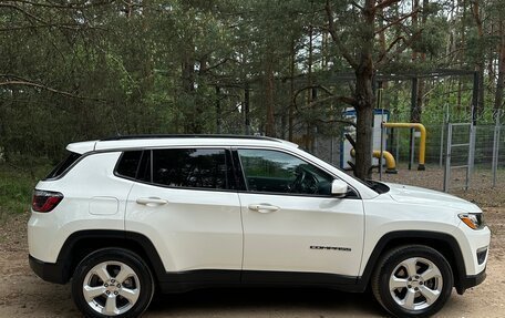 Jeep Compass II, 2018 год, 2 050 000 рублей, 3 фотография
