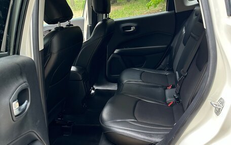 Jeep Compass II, 2018 год, 2 050 000 рублей, 11 фотография